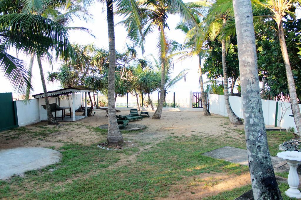 Hideaway Hikkaduwa Hotel Bagian luar foto