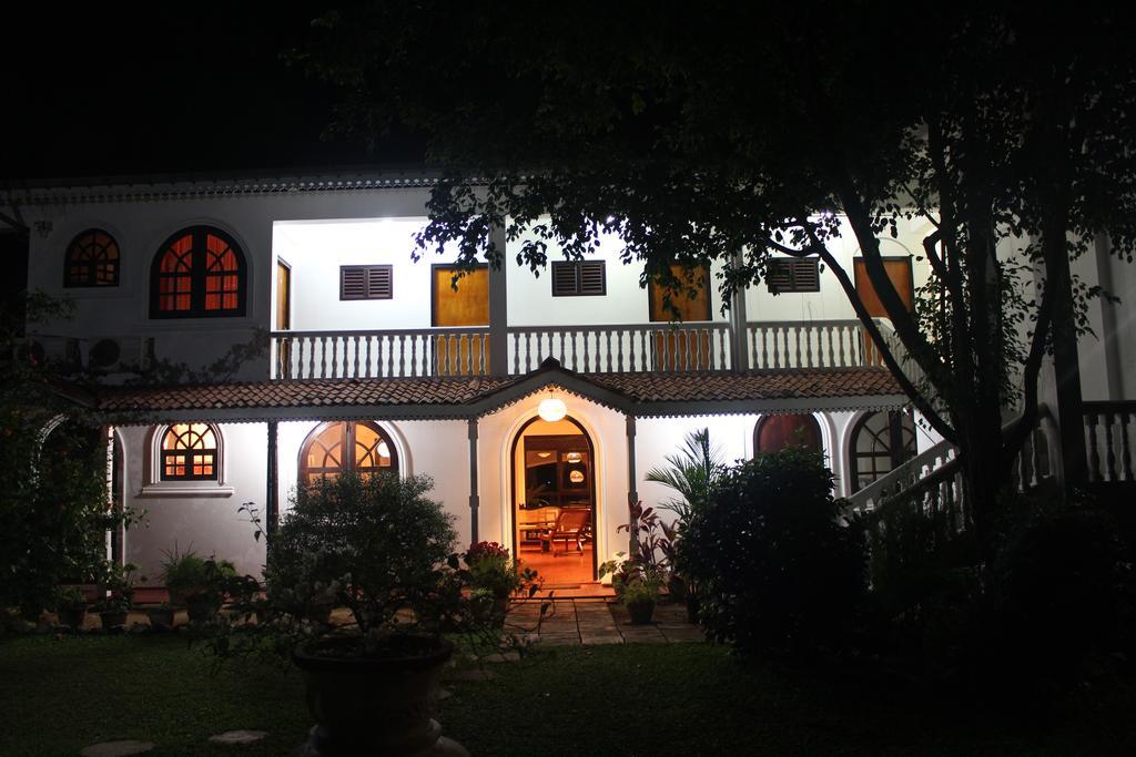 Hideaway Hikkaduwa Hotel Bagian luar foto